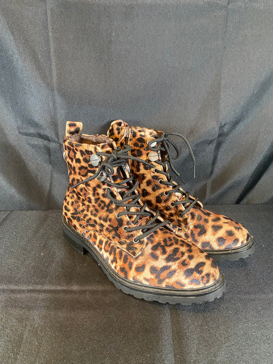 True Craft Leopard Print Lace Up Combat Boot Women size 7.5 NWOB