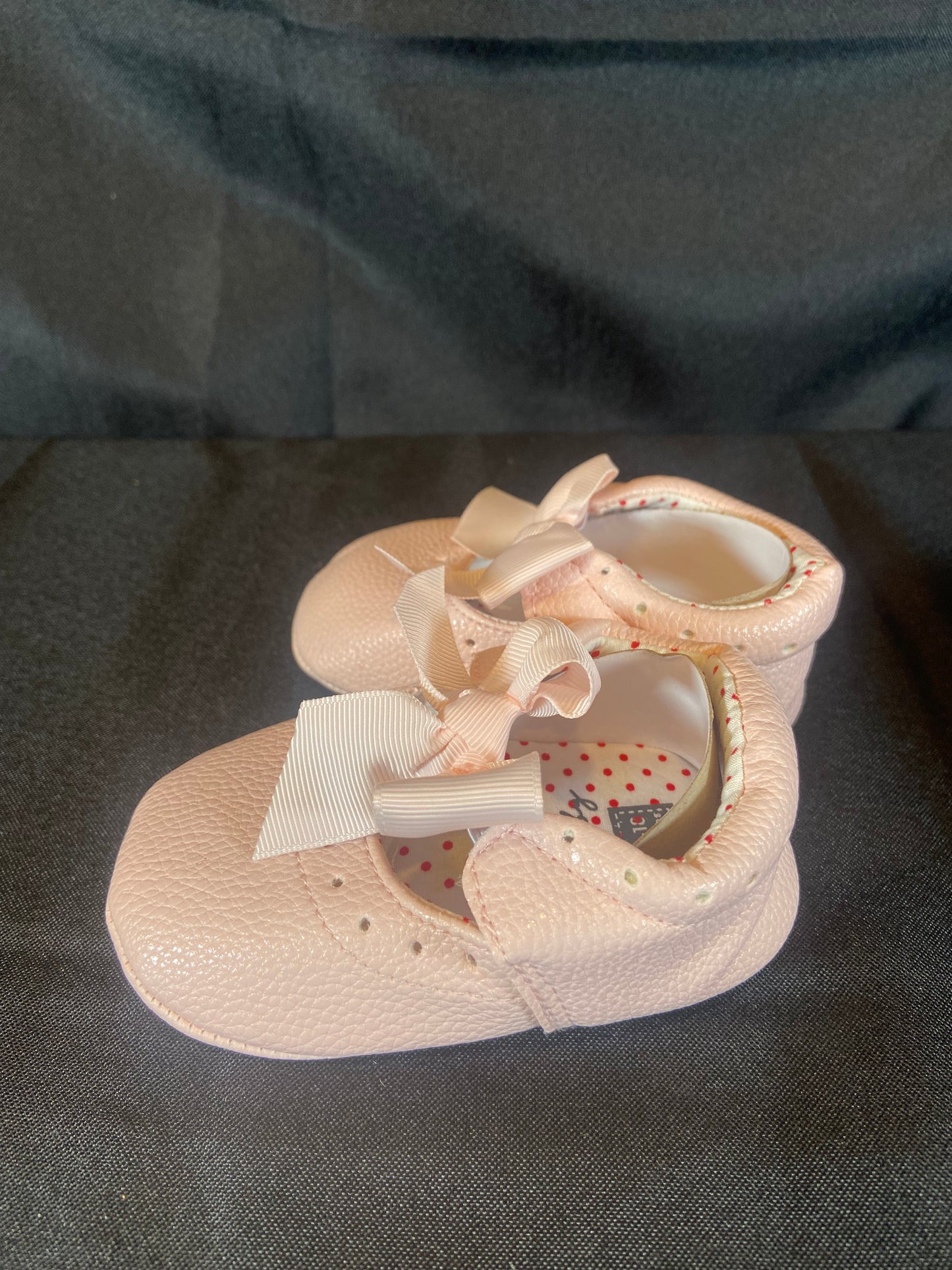 Pink Leather like Toddler Shoes with Pink Bow NWT Size 18 months