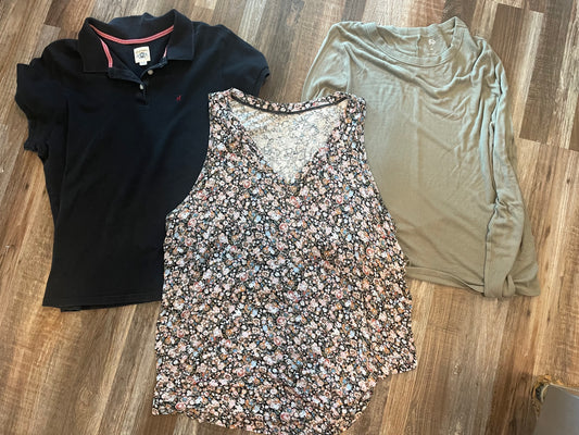 Lot of 3- Old Navy, SO,  Maurices Womens Shirts size 2XL