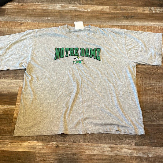 NCAA Notre Dame Adult Grey Short Sleeve T-shirt Adult size 2X