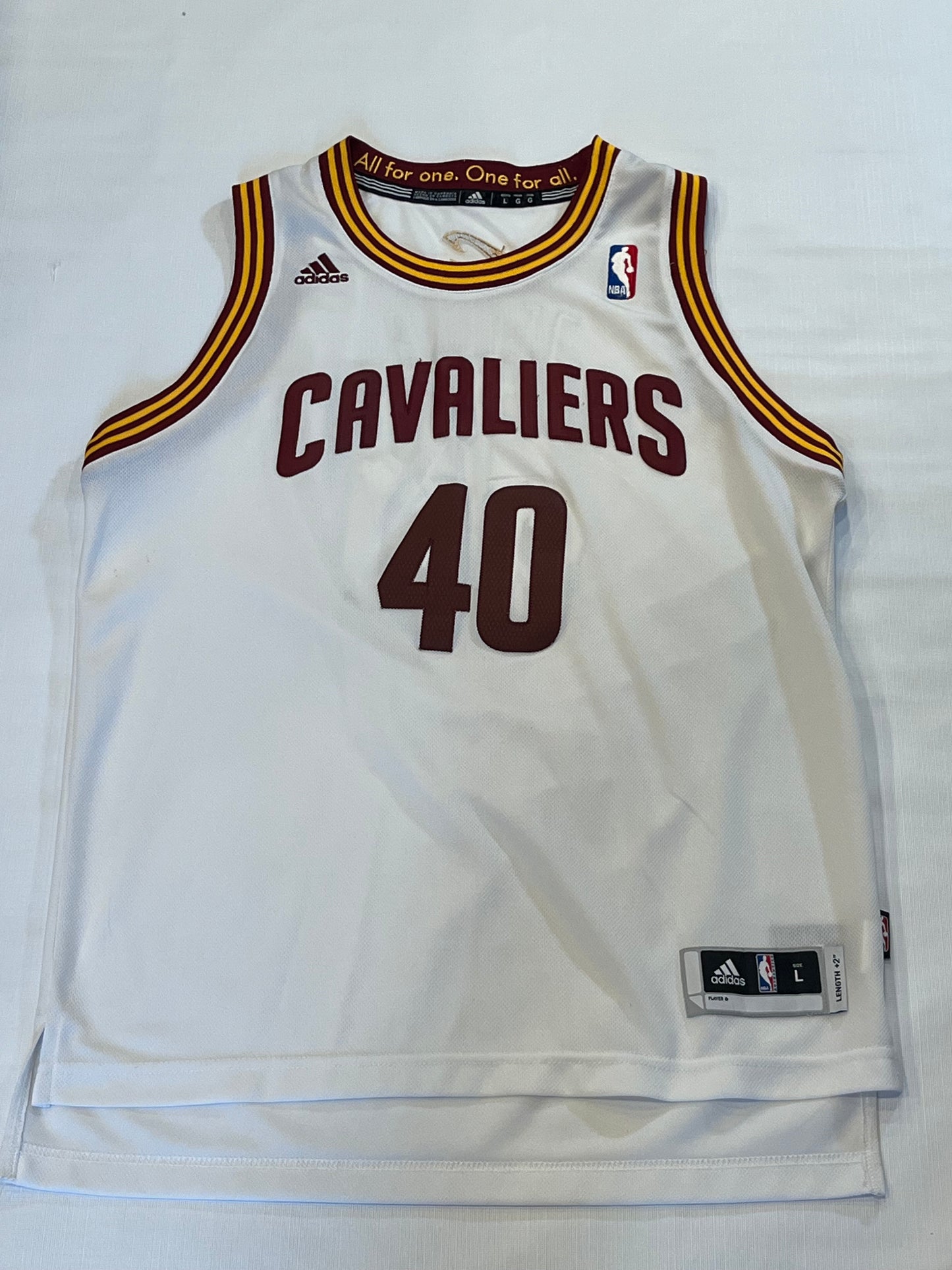 Cleveland Cavaliers Fanatics Zeller Jersey Youth size Large