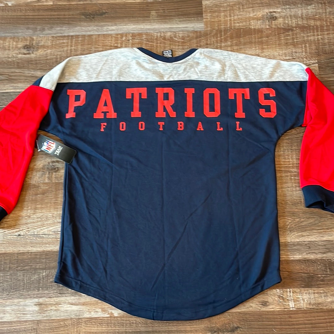 NFL New England Patriots NEW!!! Oversized Women’s Sweatshirt size medium