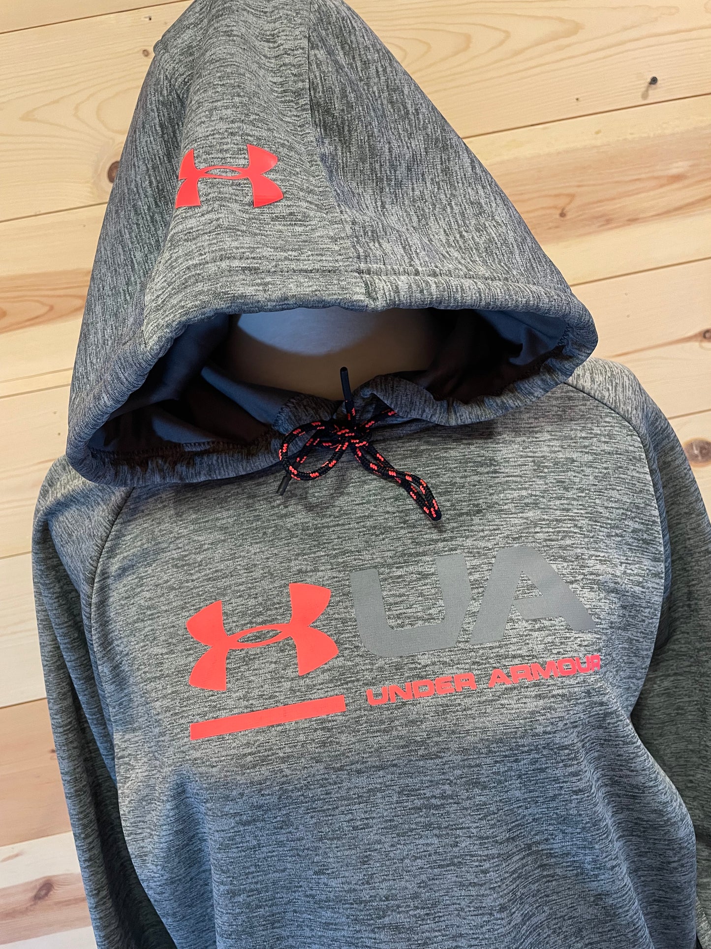 Under Armour Cold Gear Grey Adult Hooded Sweatshirt size Medium