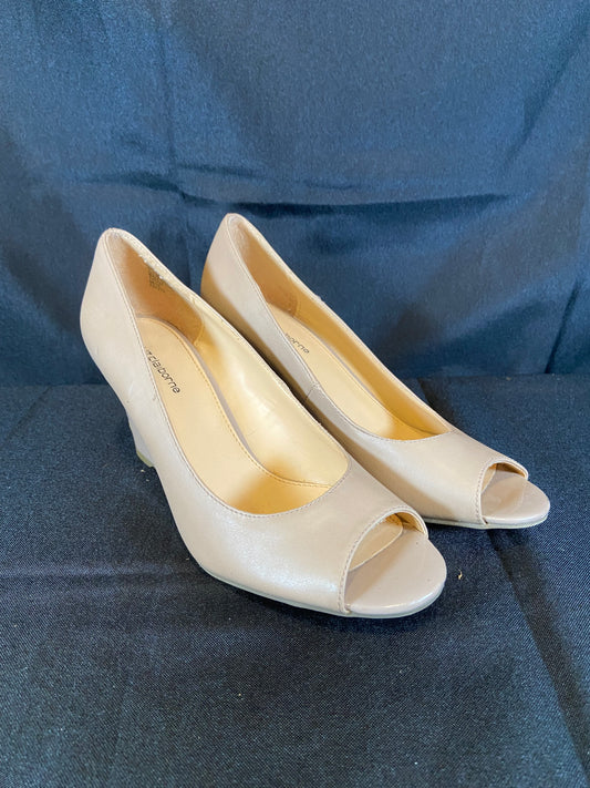 Liz Claiborne Tan Wedge Sandals Women size 6.5