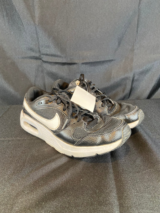 Nike Air Black Sneakers youth Boys size 4.5