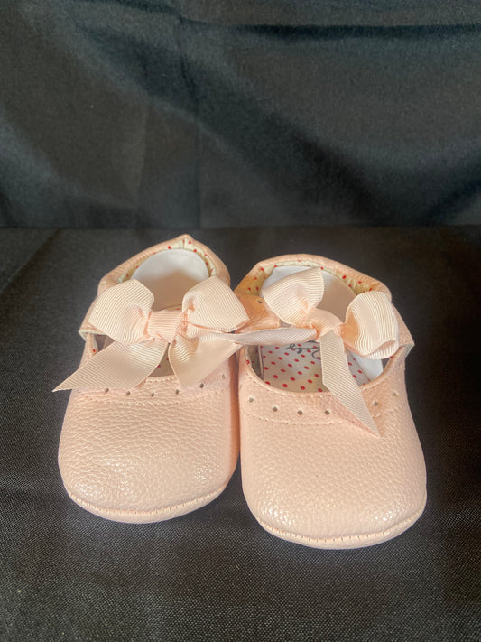 Pink Leather like Toddler shoes with Pink Bow NWT Size 12 months