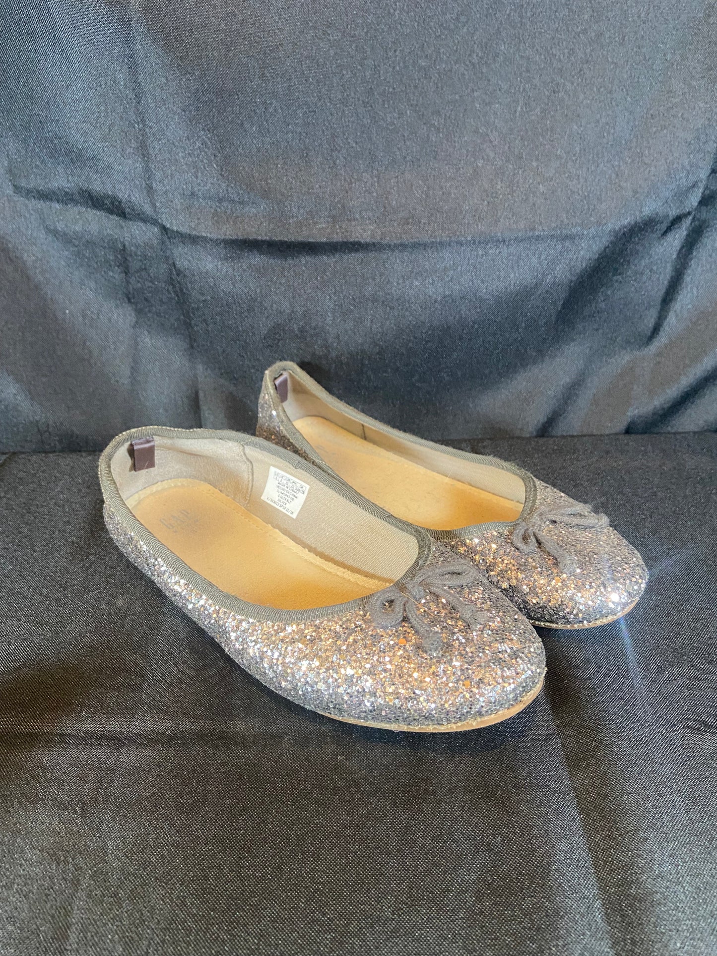 Gap Gray Sparkle Girls Flat Dress Shoes size 3