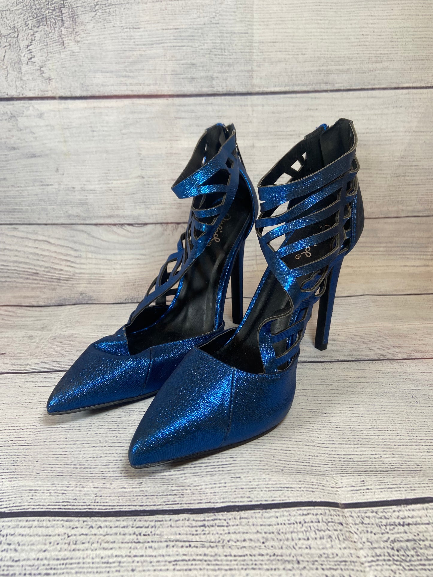 Qupid Shiney Blue Heels Womens size 8