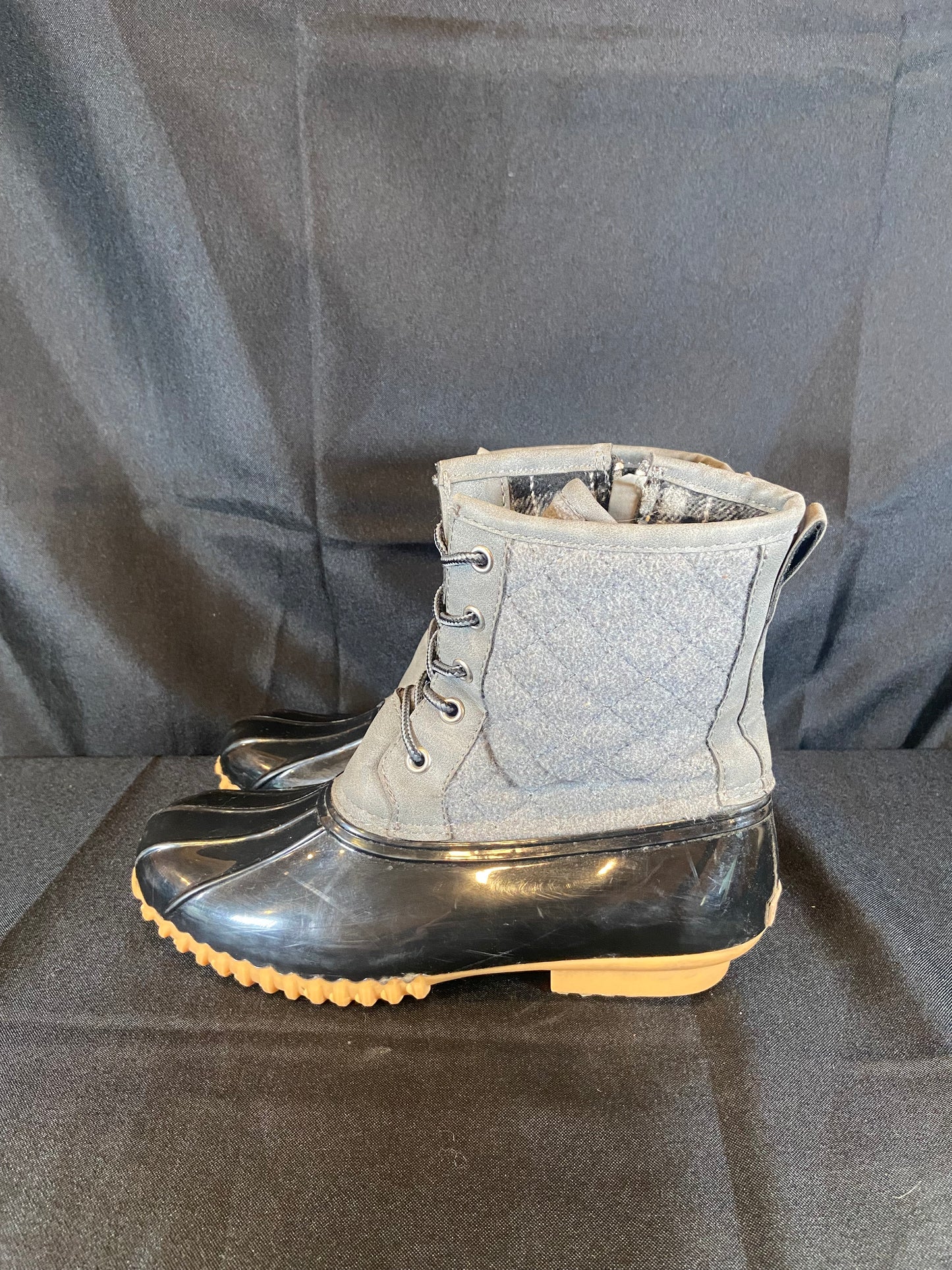 Sporto Delanie Waterproof Gray & Black Duck Boot Women size 7