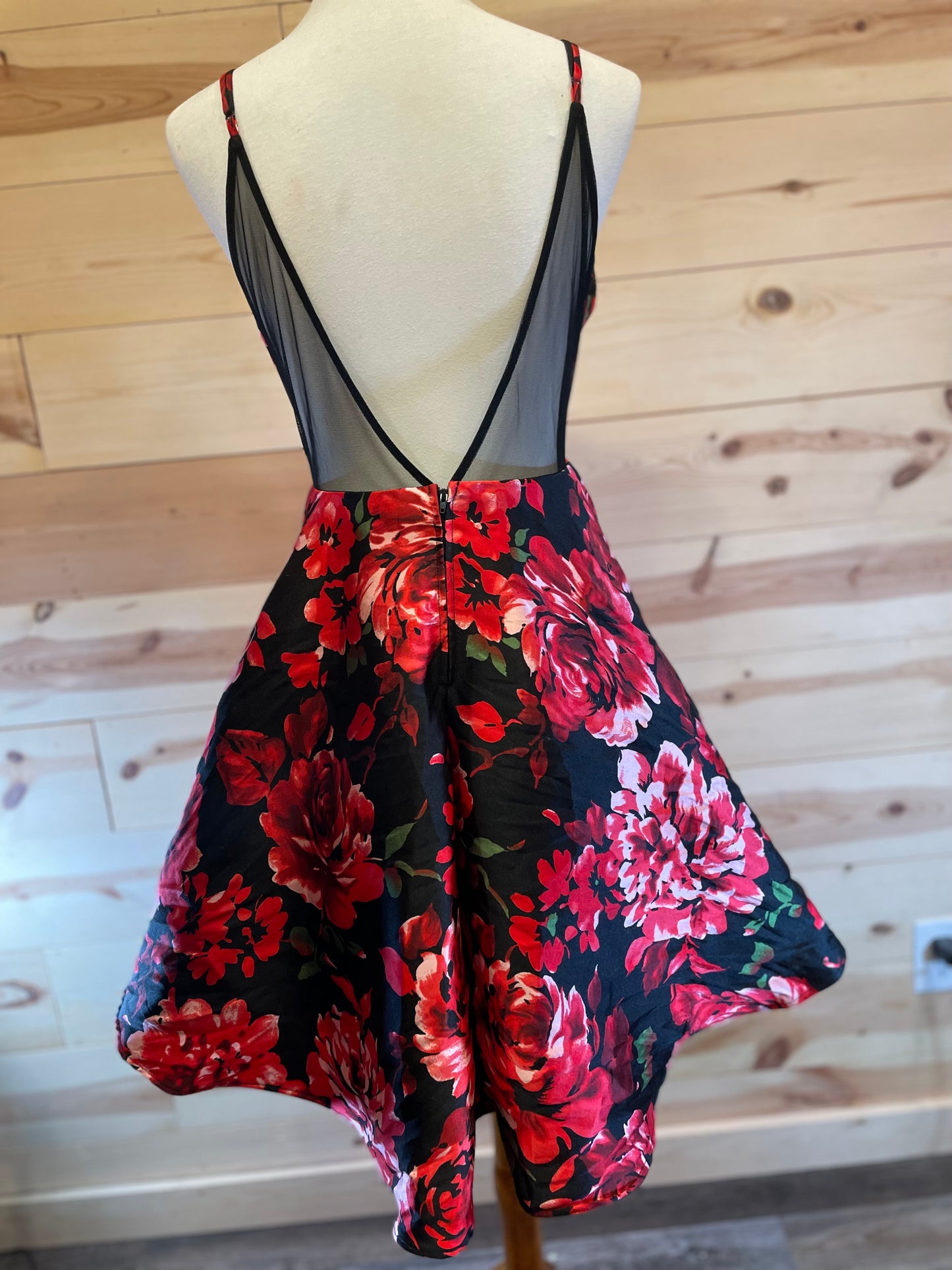 B Smart Gorgeous Floral Print Satin Skater Short Dress Womens size 13