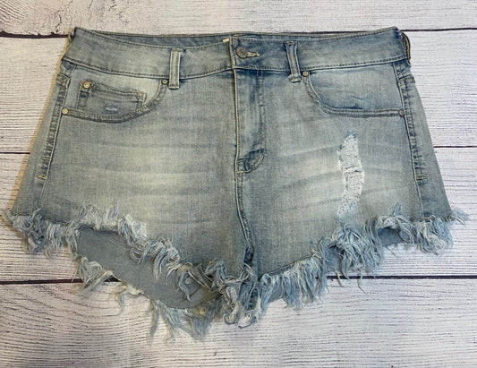 Celebrity Pink Light Jean Shorts size 11 (30”)