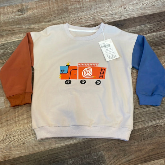 Boutique NEW!! Youth crewneck sweatshirt w/ fire truck