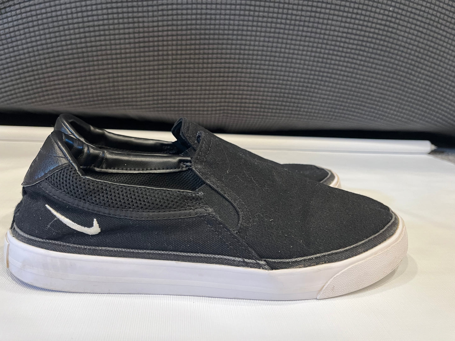 Nike Black Slip On Casual Shoe women size 10