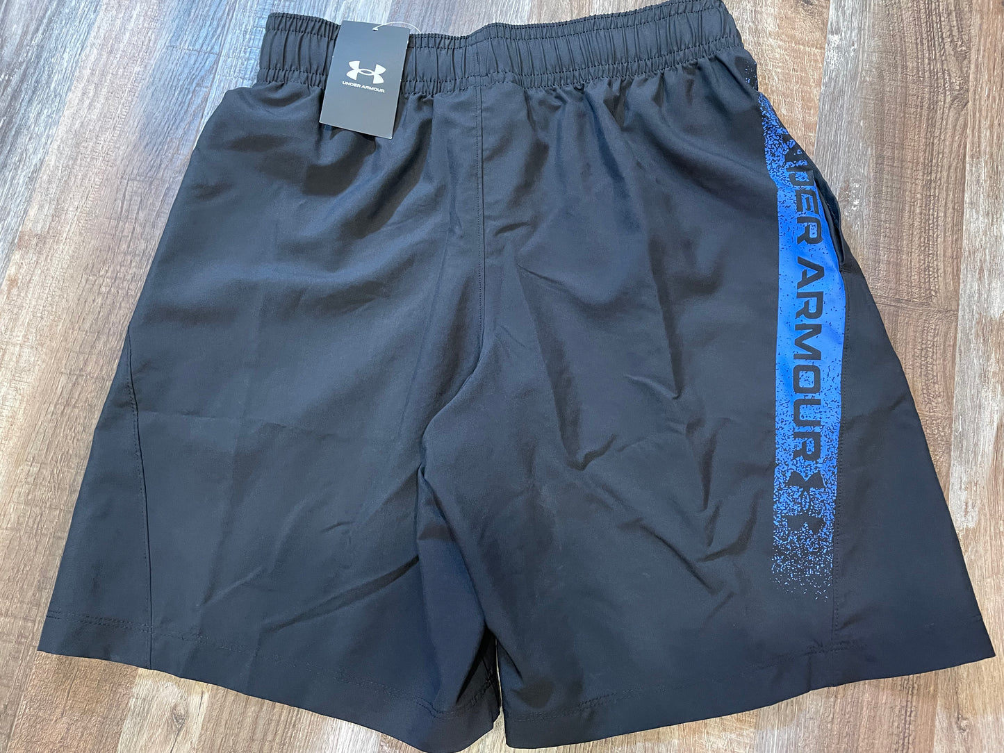 Under Armour Black & Blue Side Logo Mens Shorts Small NEW w/TAGS Retails $30