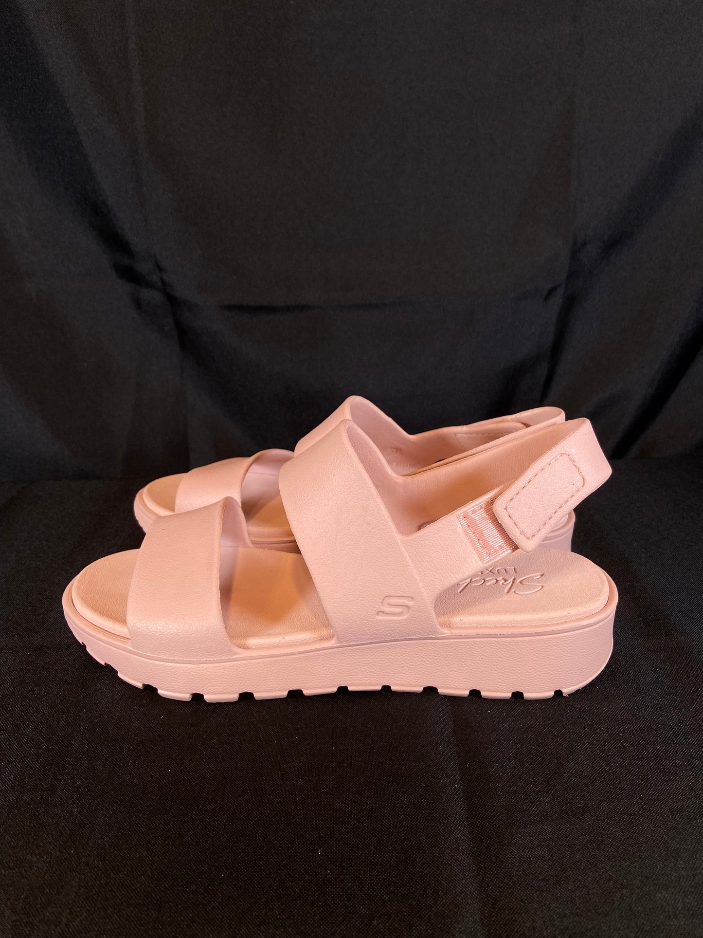 Skechers Luxe Foam Pink Sandal Womens size 7