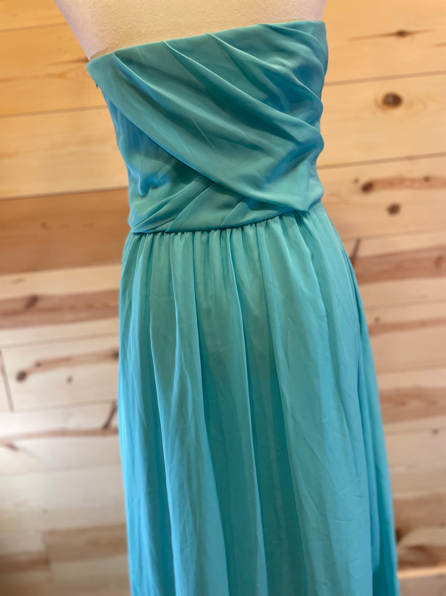 Dove & Dahlia Blue Long Pleated Strapless Dress Size 4