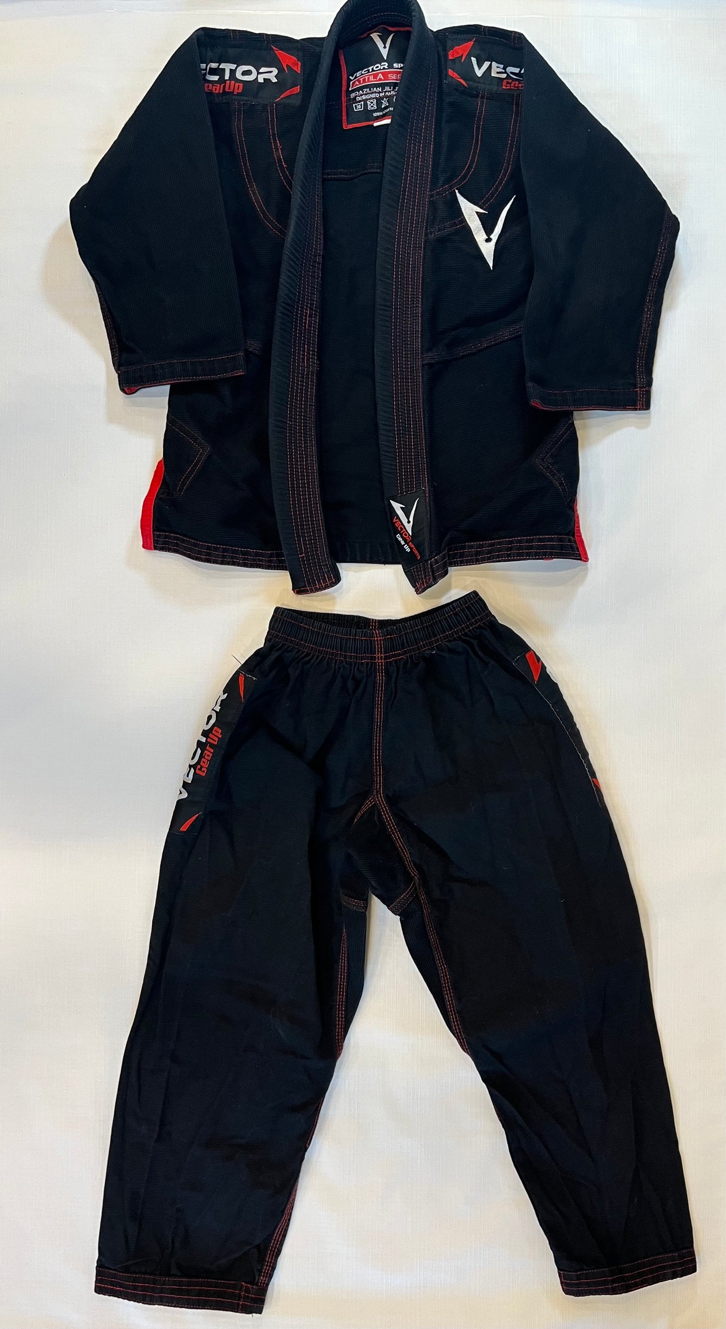 Vector Sports Attila Series Black & Red Gi Youth size medium