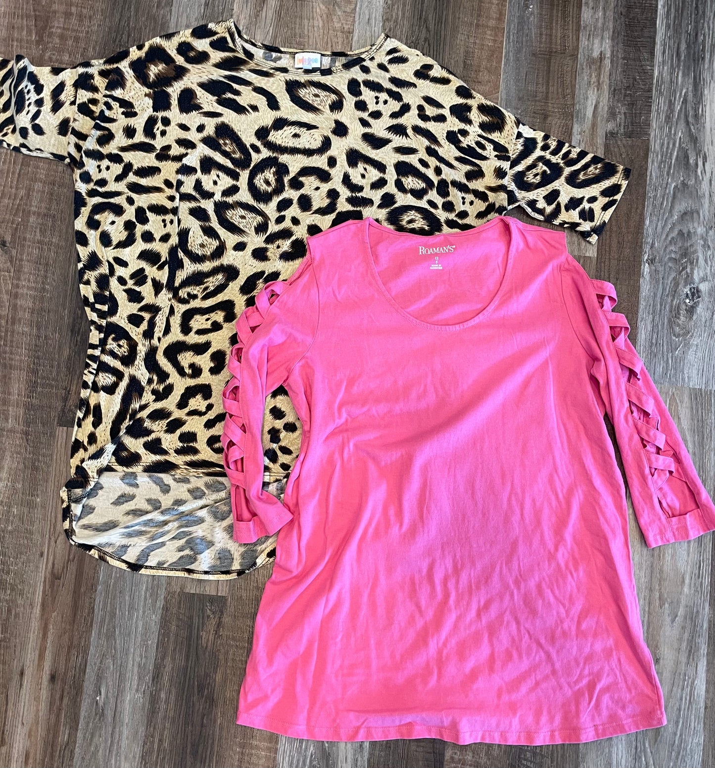 Lot of 2- LuLaRoe Leopard & Roaman’s Pink casual shirt- womens XL