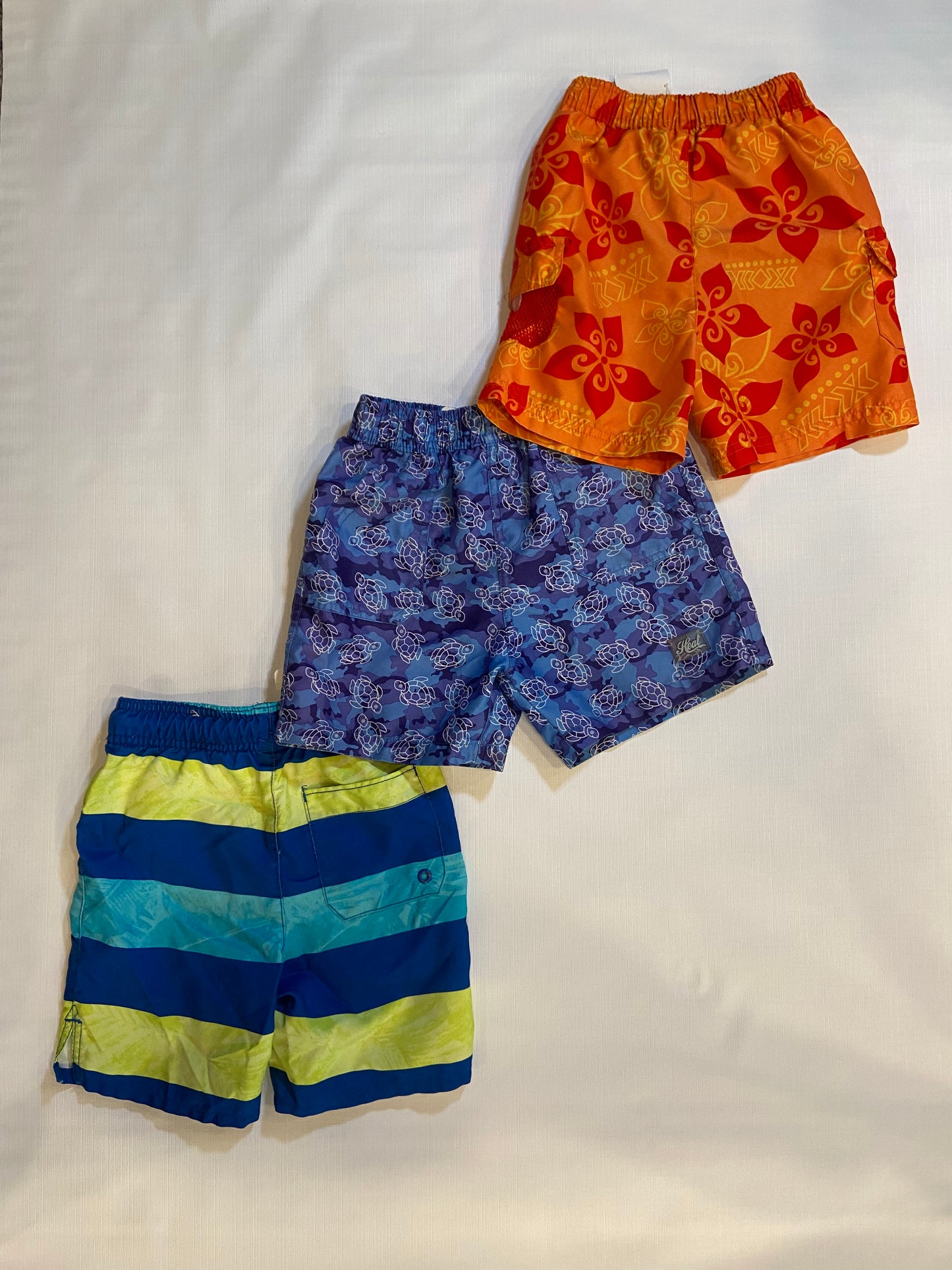 Lot of 3-Boys Swim Trunks Size 3T Blue, Orange, Blue/Green)