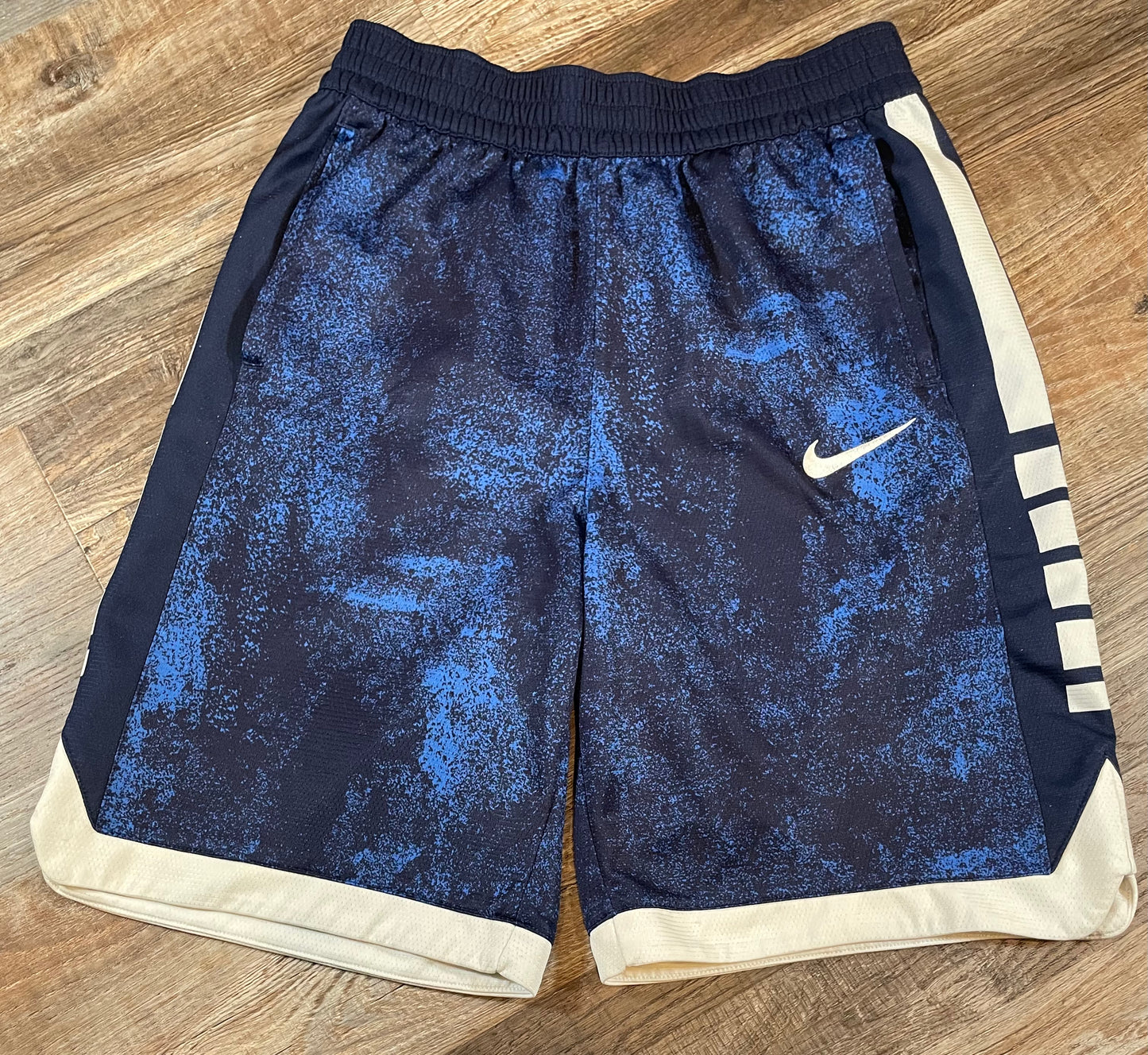 NIKE Blue w/Black boys shorts size XLarge