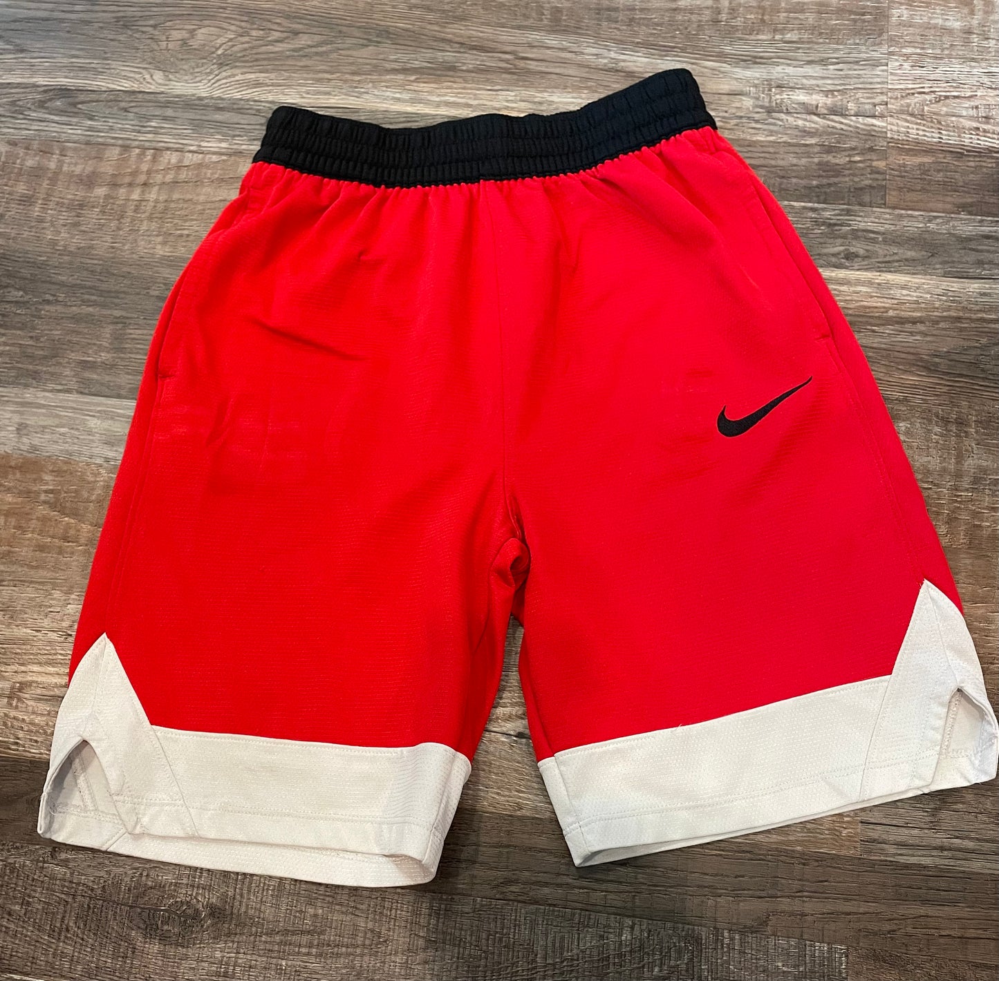 Nike boys athletic shorts red & white w/ black waist band size Large