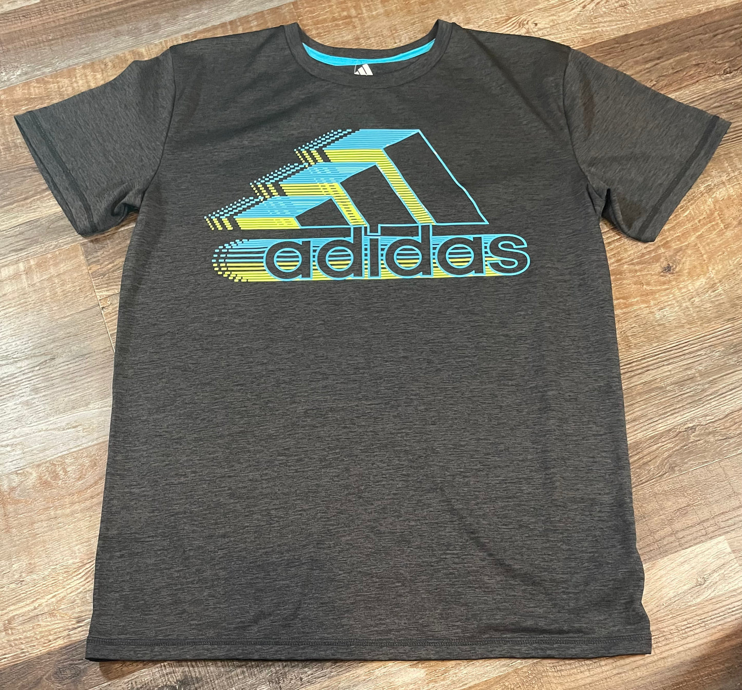 ADIDAS Dark grey blue/green logo Short Sleeve DriFit shirt Boys size XLarge