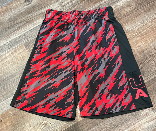 Under Armour boys athletic shorts red/grey/black size Medium