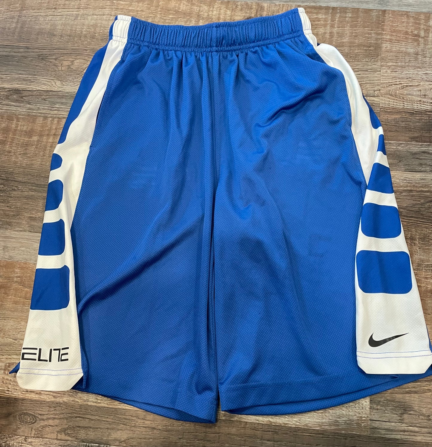 Nike Dri-fit royal blue elite boys athletic shorts Youth size XLarge