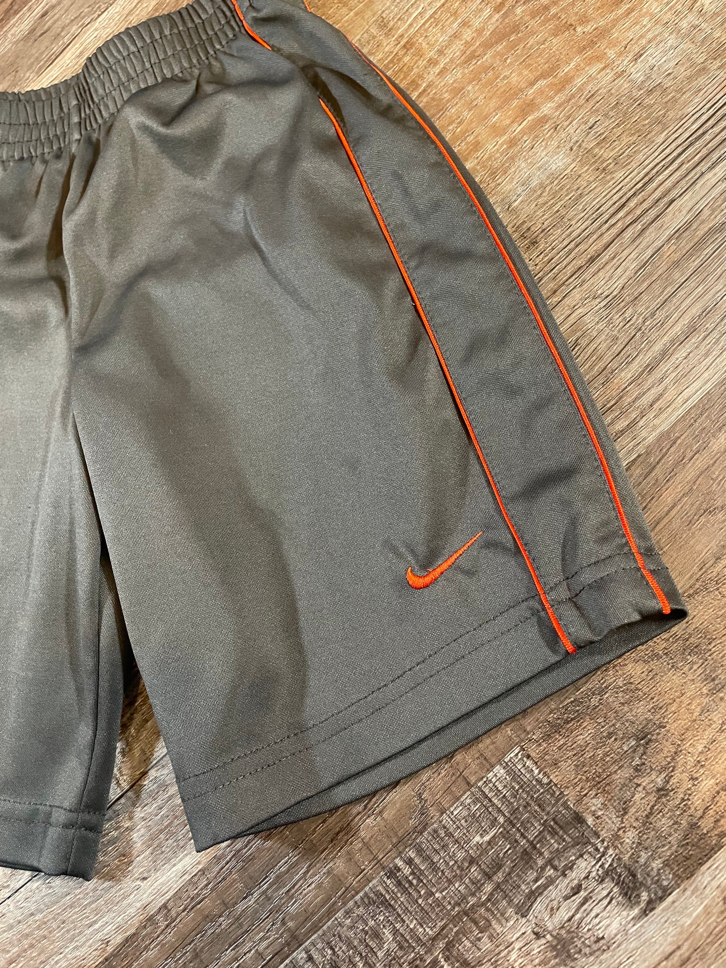 NIKE Grey w/Orange & side stripes Boys shorts size 7