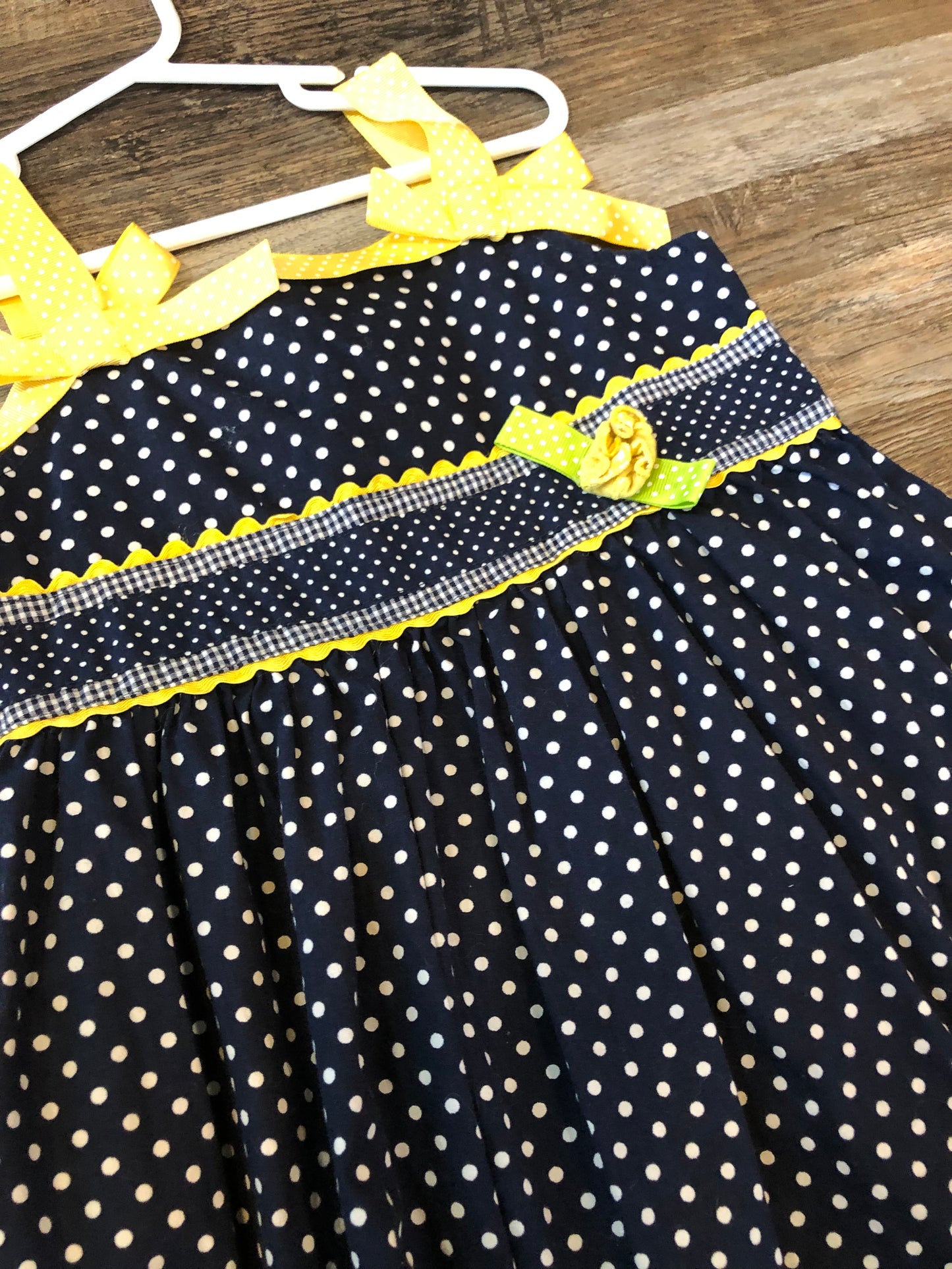 Blueberi Boulevard girls dress navy blue w/polka dots size 5