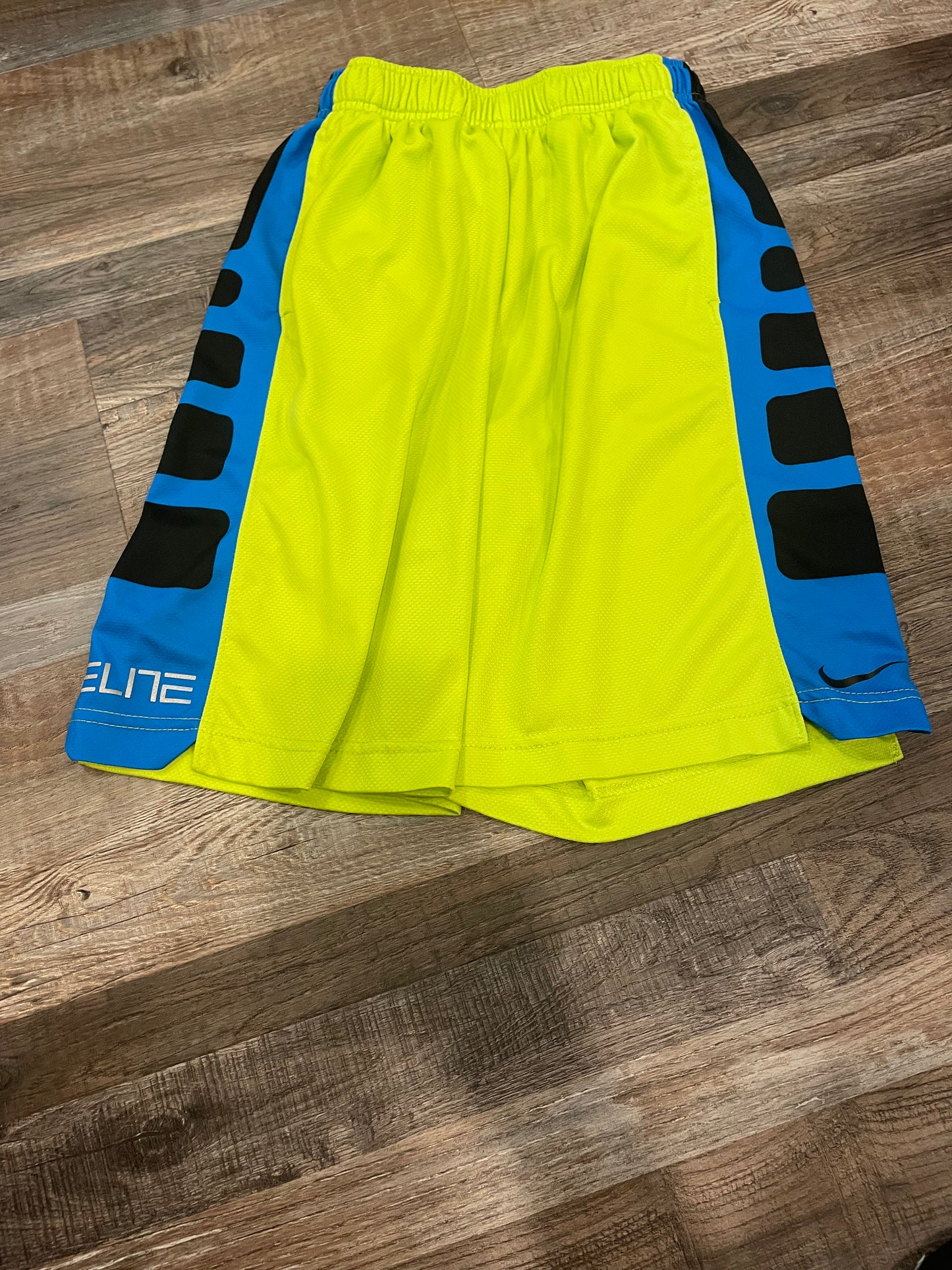 Nike Elite Neon green w/blue & black side strip Boys shorts size Medium