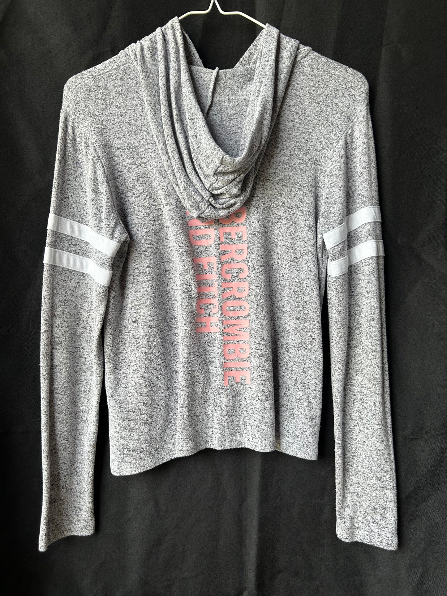 Abercrombie & Fitch Girls Grey Long Sleeve Shirt size Small