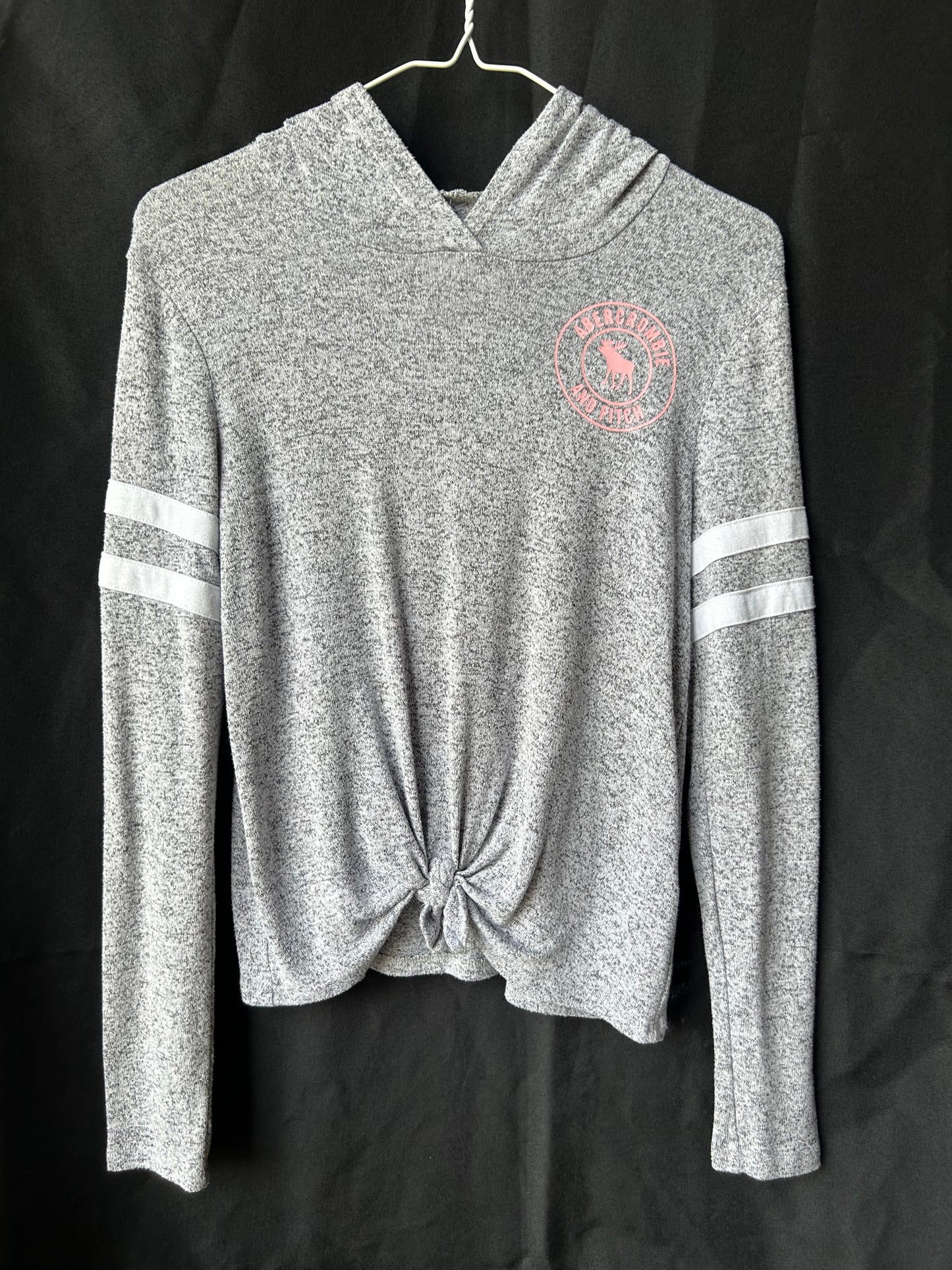 Abercrombie & Fitch Girls Grey Long Sleeve Shirt size Small