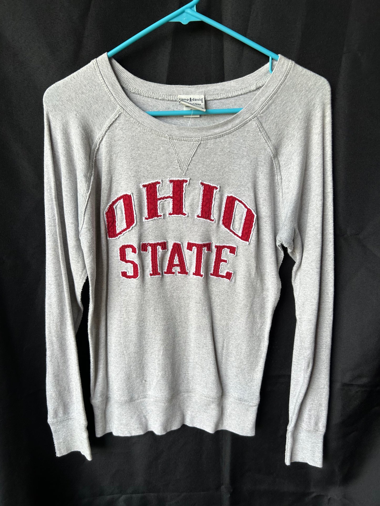 NCAA Camp David Ohio state Buckeyes grey long Sleeve Shirt Womens Size Small