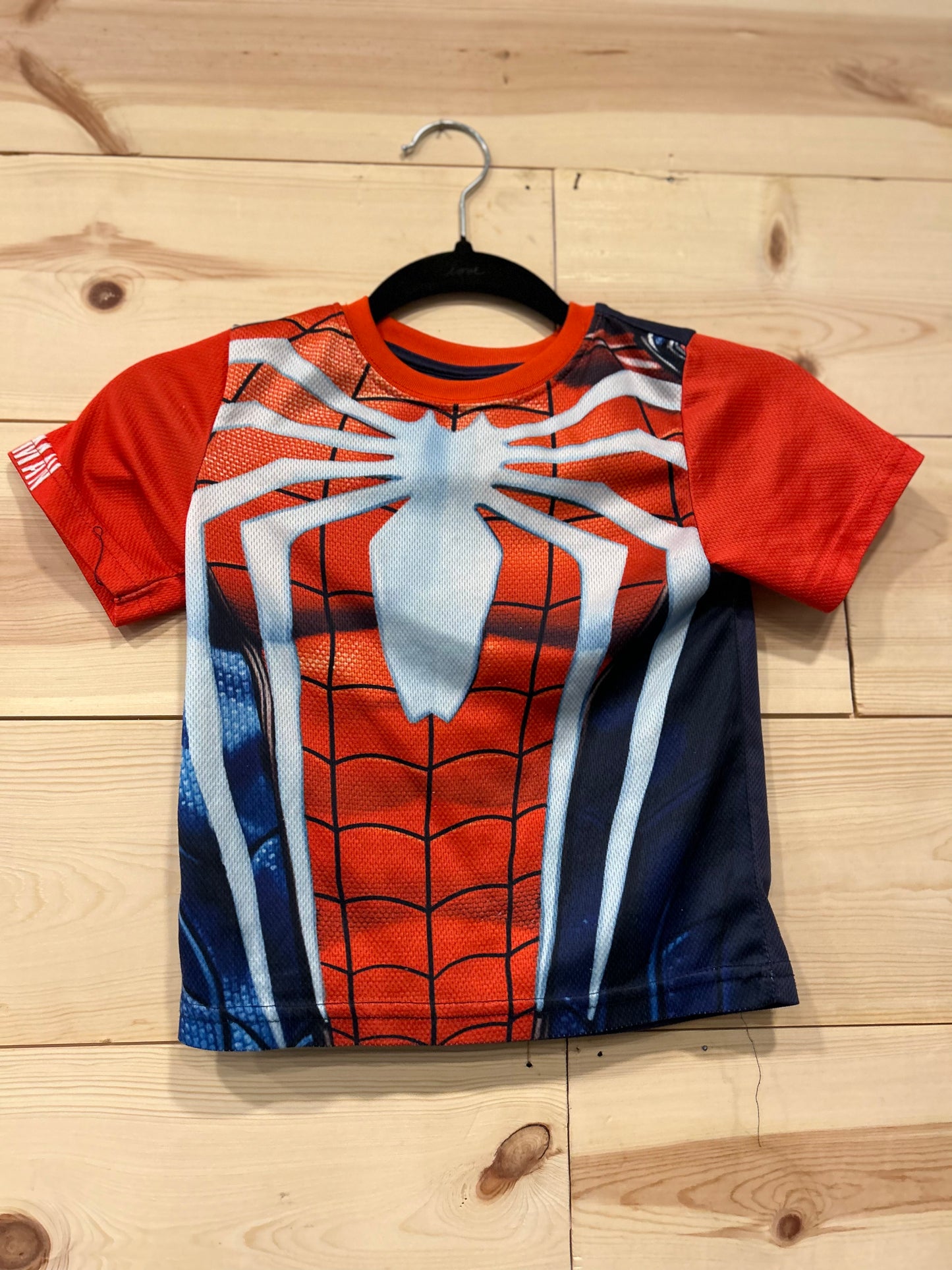 Marvel Spider-Man DriFit Shirt Youth Size 5/6