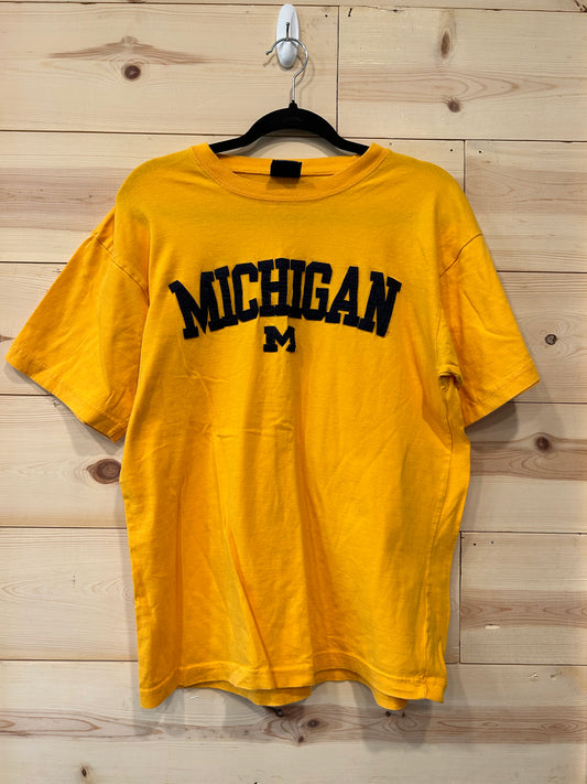 NCAA University Of Michigan Embroidered Yellow Shirt adult size Medium