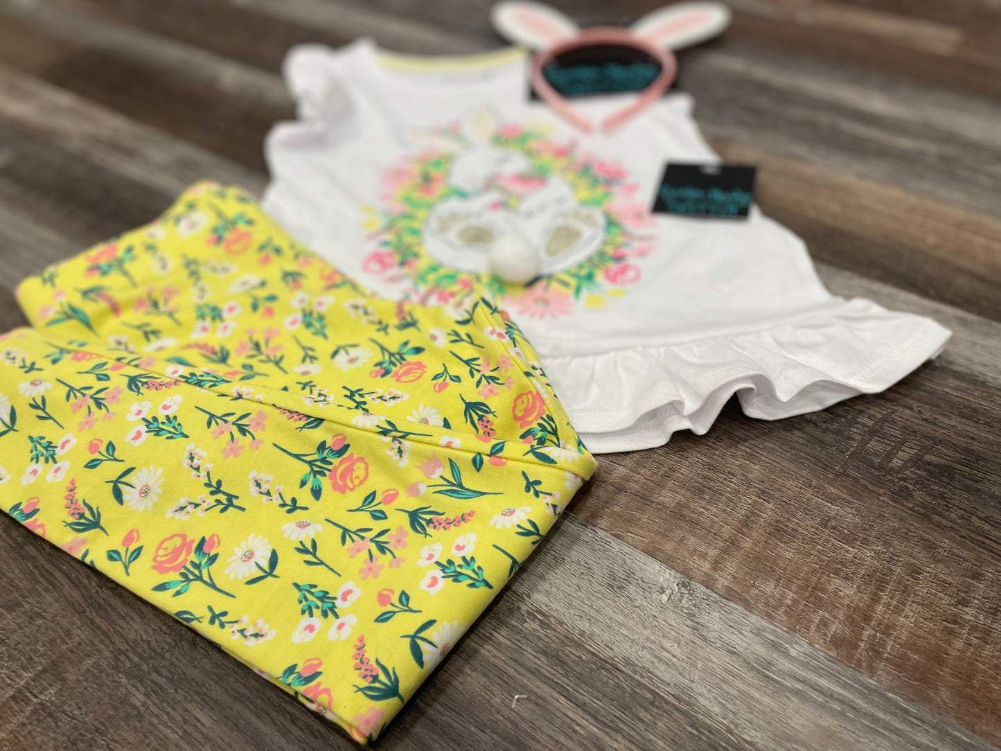 Cynthia Rowley EASTER Girls set: Shirt, Leggings & Headband sizes vary