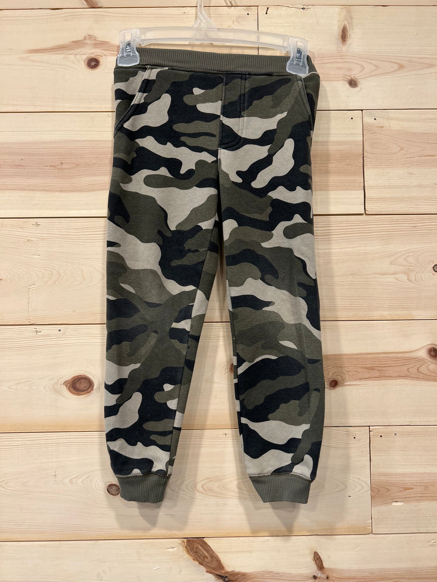 CAMO Sweat pants Joggers Boys youth size 5